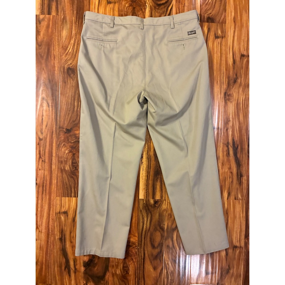 Wrangler Riata Mens Khaki Chino Pants Vintage Y2K Tan Cotton Twill 40x30 - Picture 4 of 8